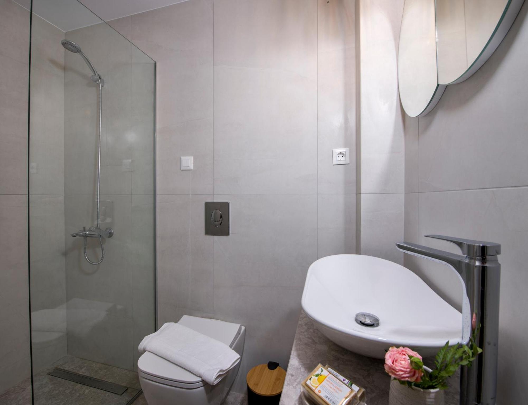 GalatásEleanthi Modern Living公寓 客房 照片